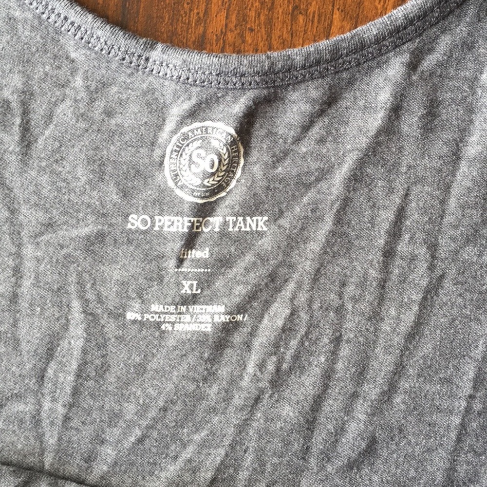 Tank top - Picture 2 of 2